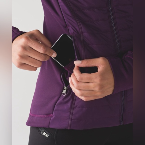 Lululemon First Mile Jacket - Picture 4 of 14